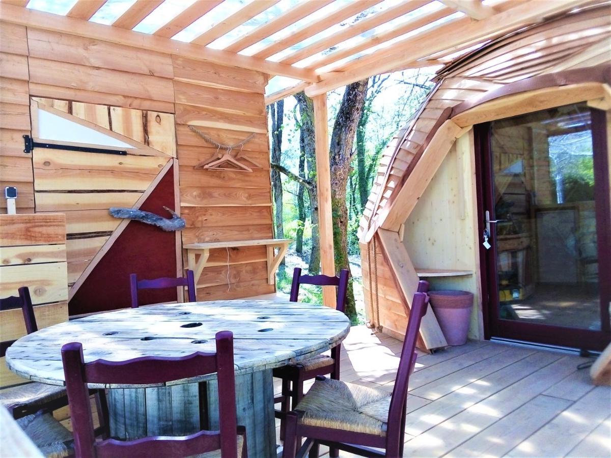 Habitat Createur - Hebergements Insolites Au Camping Municipal "Les Ecureuils" Recoubeau-Jansac المظهر الخارجي الصورة